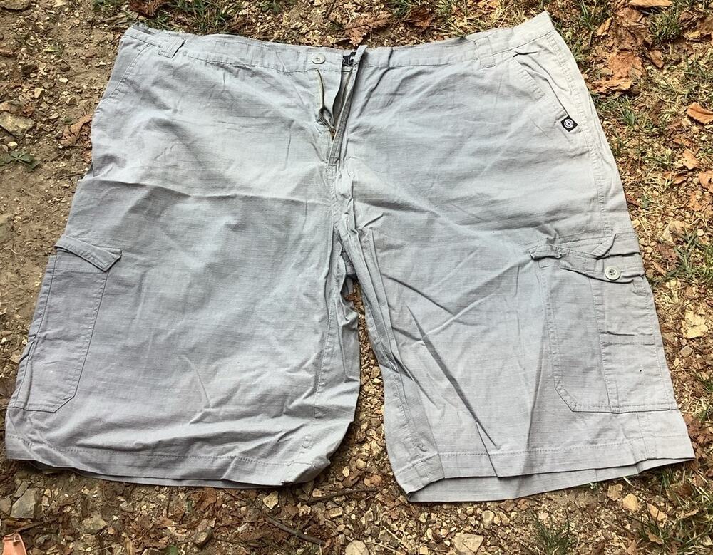 Akademiks Mens Cargo Shorts Size 54 Grey Ripstop Lightweight Y2K Streetwear Big